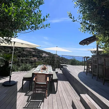 Secluded With Sea View In Palombaggia Dom wakacyjny *