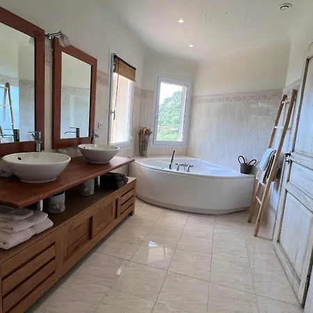 Secluded With Sea View In Palombaggia * 포르토베쉬오