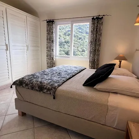 Secluded With Sea View In Palombaggia Casa vacanze *