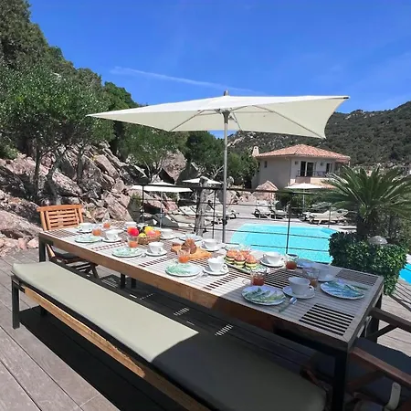 Secluded With Sea View In Palombaggia Casa vacanze *