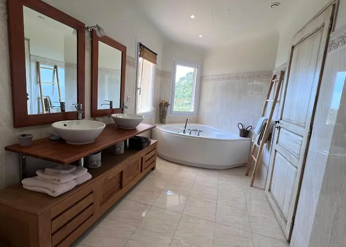 Secluded With Sea View In Palombaggia * Porto Vecchio